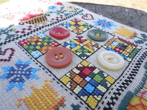 Maybe you would like to learn more about one of these? Buttons and cross stitch! | Button crafts, Crafts using ...