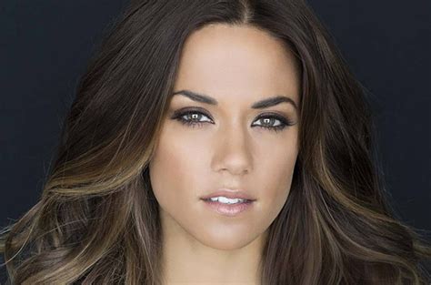 Country Star Jana Kramer Talks Collaborating With Steven Tyler And New