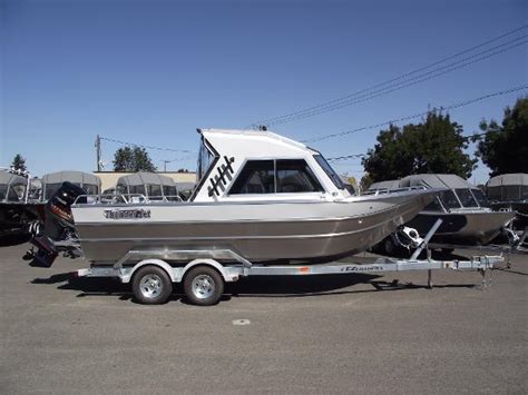 Thunder Alexis 22 Hard Top Boats For Sale