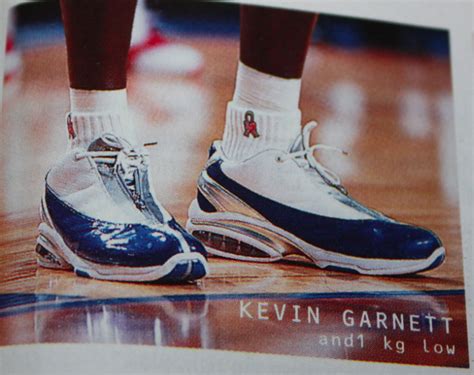 And 1 Kevin Garnett Basketball Sneaker White Blue And Black Red 2002