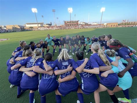 Late Goal Propels Tcu Womens Soccer To Victory Sports Illustrated