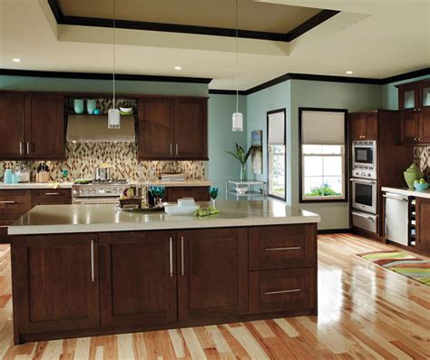 For you to know, cherry wood has and no matter how you want it, many expert cabinetries will be more than happy to help fulfilling your taste and style over these cherry kitchen cabinets. Contemporary Cherry Kitchen Cabinets - MasterBrand