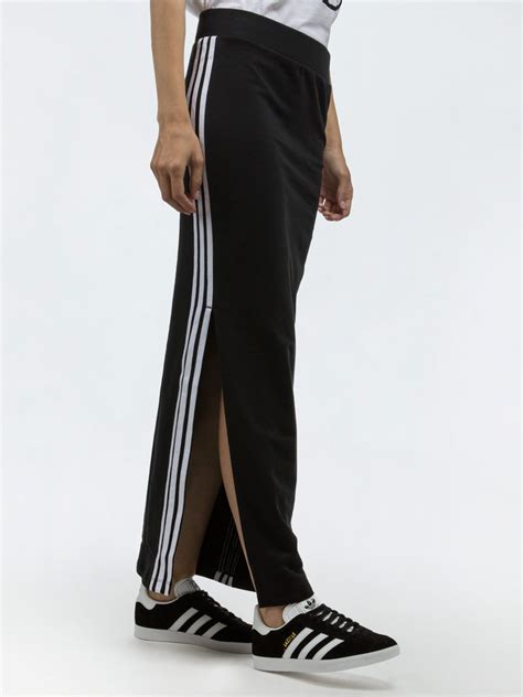 Adidas club long skirt (black/matte silver/black) women's skirt. Adidas 3-Stripes Long Skirt - HotelShops