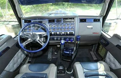 Pin By Betty Parrish On Trucks Semi Trucks Interior Truck Interior