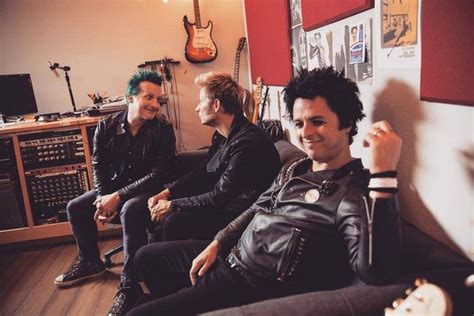 American Punk Rock Band Green Day Debuted The Official Music Video For