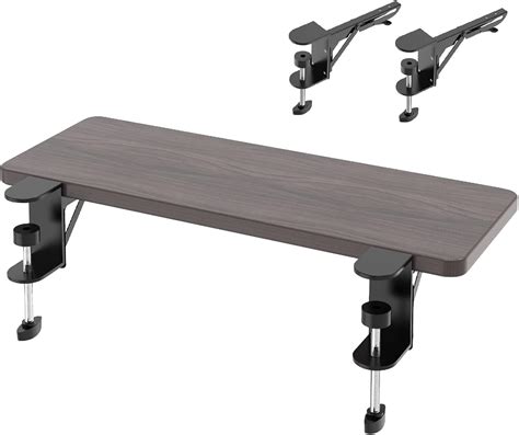 Sob A Mesa Ou Sobre A Mesa