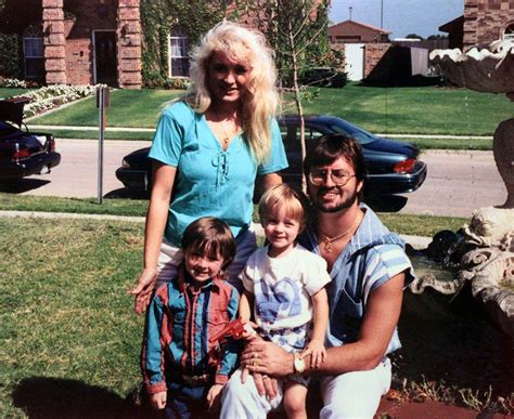 5 controversial moments in the case that sent darlie routier to death row for her son s murder