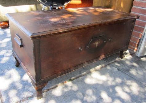 Uhuru Furniture And Collectibles Sold Cedar Chest By Honderich Furniture