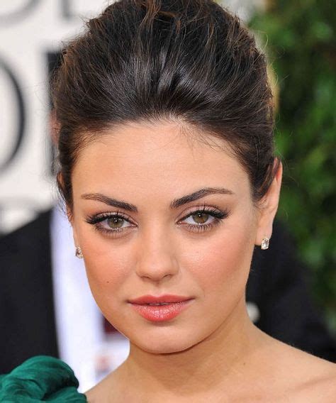 Mila Kunis Celebrity Makeup Looks With Images Celebrity Makeup