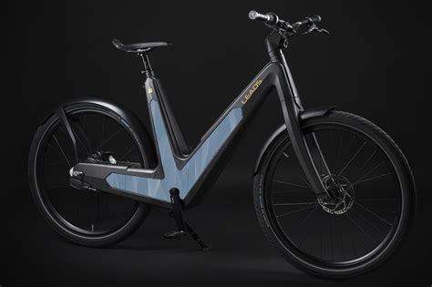 Leaos Solar Electric Bike Fuses Technology With Elegant Aesthetics