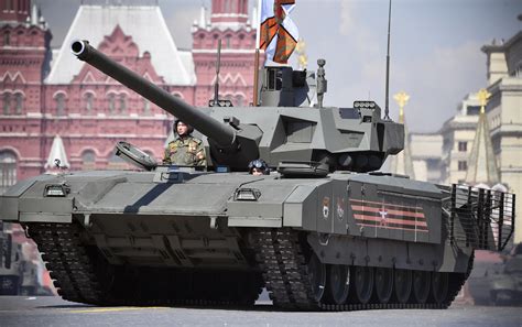 Visual Anthology Russia Rolls Its Military Hardware Through Red Square