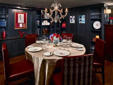 Get all the info by clicking on our restaurant listings below. Reservations - Restaurant R'evolution