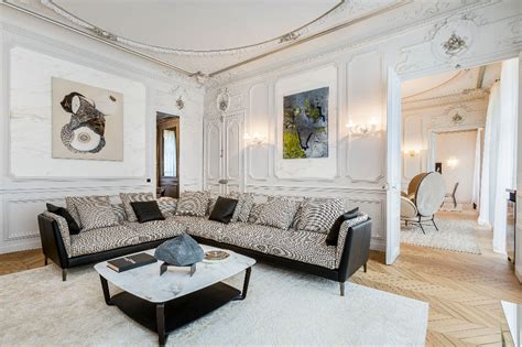 For Sale Luxury Apartment In The Golden Triangle Of Paris Paris Property