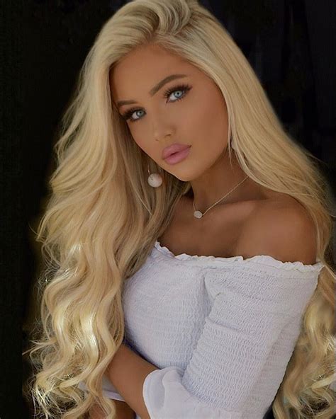 Pin By Marrikesh On Blonde Beauty Amber Angels In 2020 Long Hair Styles Blonde Blonde Waves