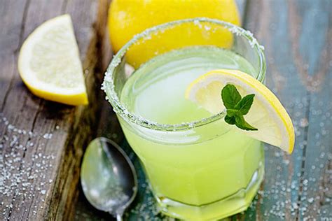 Sunfresh Refreshing Lemonade