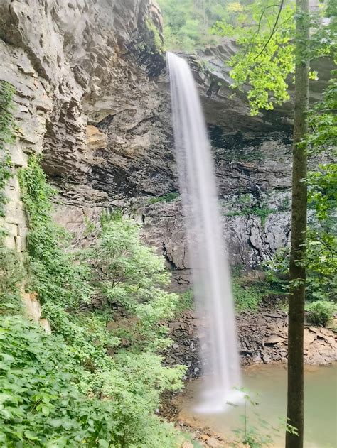 Ozone Falls Located In Cumberland Trail State Park Tennessee R