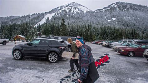 Washington States Largest Ski Resort Faces Fines Over Delayed