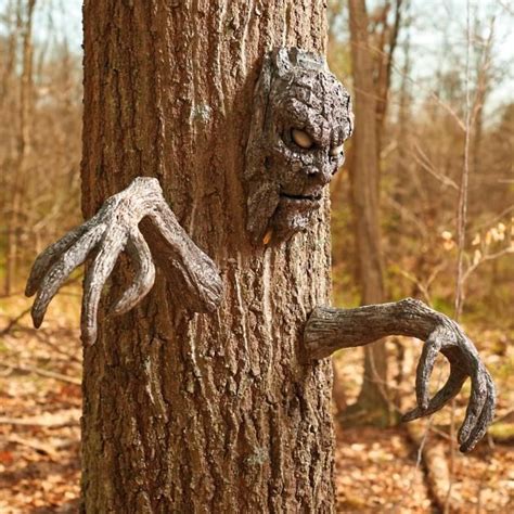 Tree Face And Arms Set Grandin Road Outdoor Halloween Halloween