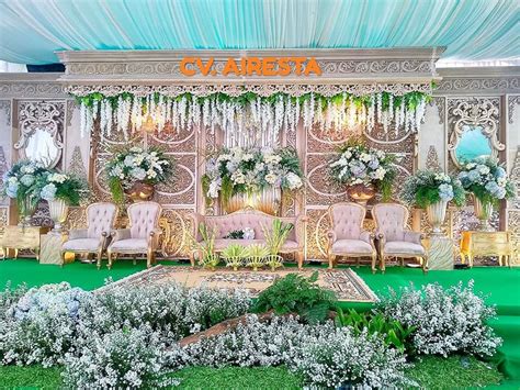 Posted on march 28, 2016 by dekorasipernikahansurabaya. Dekorasi Pelaminan Rumahan dengan adat jawa modern ...