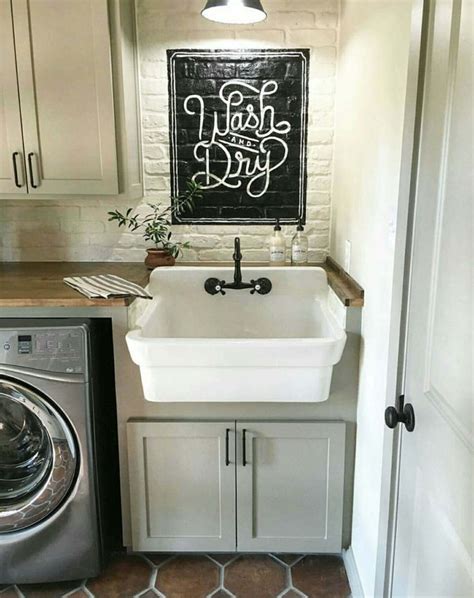 Modern Farmhouse Laundry Room Reveal That Pack On Efficiency Small