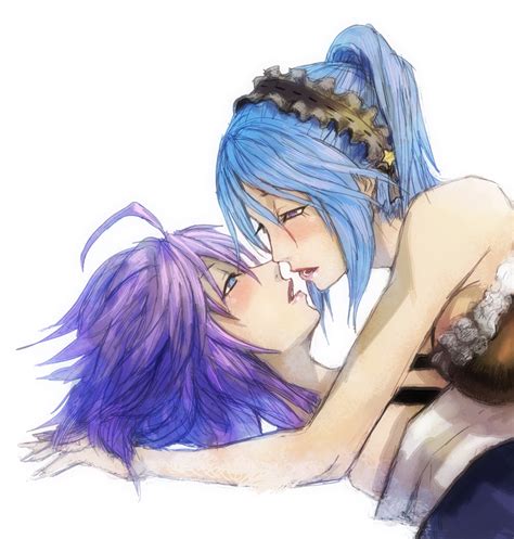 Kurono Kurumu Shirayuki Mizore Rosario Vampire S Girls Ahoge Blue Eyes Blue Hair