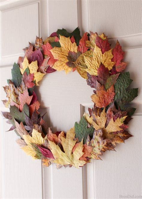Make A Fall Wreath With Fresh Leaves For 0 Autumn Leaves Craft Fall