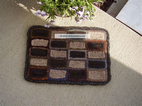Primitive Hooked Hit Or Miss Ooak Rug Crochet Edgeing From Sherry S