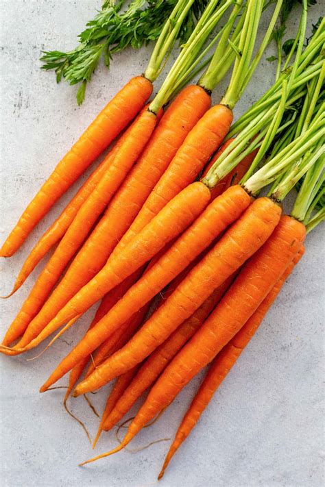 This vibrant veggie has so much more to offer than adding a pop of color and sweetness to our favorite dishes. Carrots 101: Cooking and Benefits - Jessica Gavin