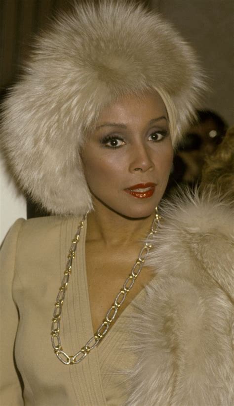 Diahann Carroll Classicly Stunning Black Actresses Black Actors Black Celebrities Celebs