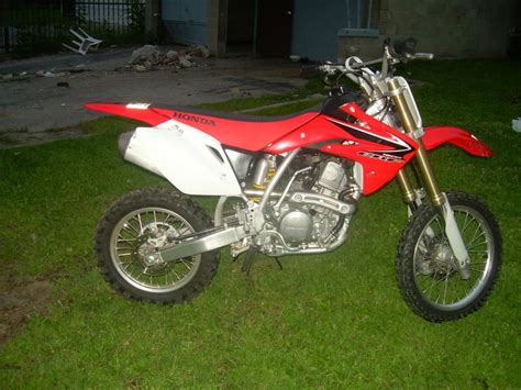 Fuel tank capacity 4,3 l. 2008 Honda CRF150R - Moto.ZombDrive.COM