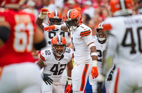Cleveland Browns Injury Report 4 Players Ruled Out 3 Questionable For