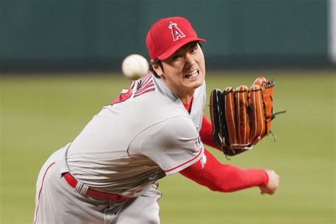 Los Angeles Angels Shohei Ohtani Tears Ucl Wont Pitch Again This