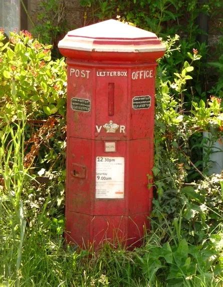 A Brief Introduction To The Post Box Heritage Calling England And