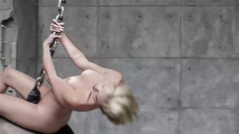 Miley Cyrus Wrecking Ball Nude Outtakes