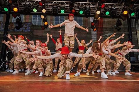 Formation Explosion Hiphop Dance Formation Crew Respect Kulturwerkschwaebischgmuend