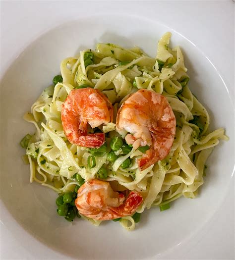 Pasta und Pesto mit Garnelen Sommerküche der Abgesang