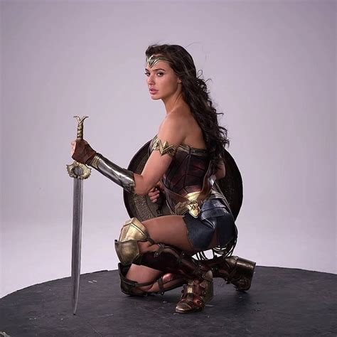 Gal Gadot Gal Gadot Wonder Woman Wonder Woman Movie Wonder Woman Cosplay