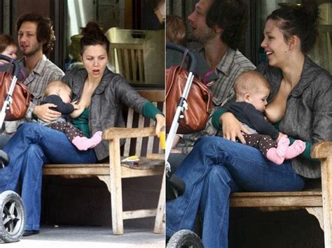 Breastfeeding Celebrity Moms Star On Instagram Reckon Talk