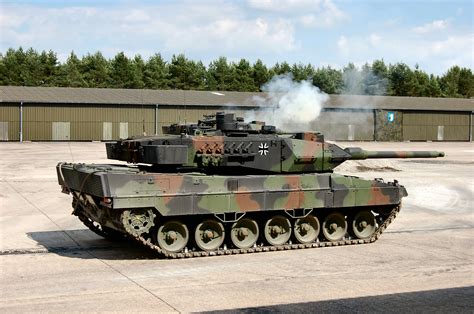 Leopard 2a6 In Action Page 17