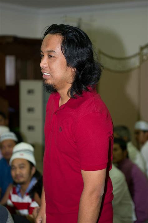 Dengan nama allah yang maha pengasih lagi maha penyayang. Ibu Sham: Doa selamat dan solat hajat untuk bakal jemaah ...