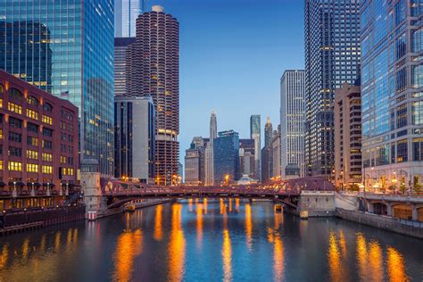 Chicago Hotel Packages Add Spice To The Weekend