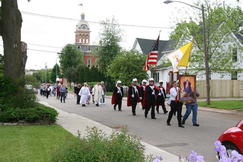 May Procession marks St. Mary’s 175th anniversary - Today's Catholic