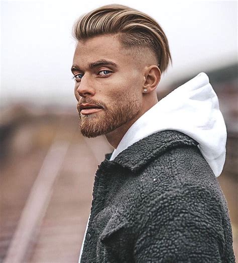 Men S Hairstyles On Instagram This Hair Length Yes Or No More On Menshairlooks