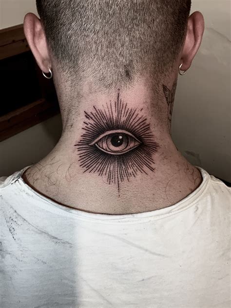 Dark eye Тату для парня Современные татуировки Татуировки тела