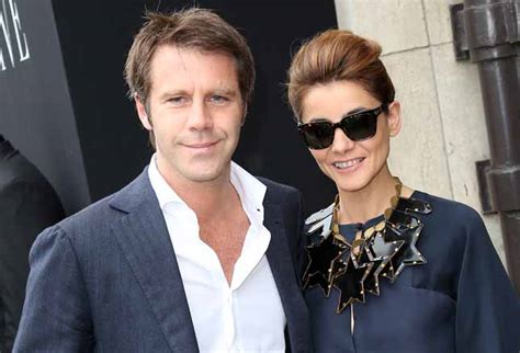 Con le inevitabili polemiche che quel «cambio» ha scatenato dentro al casato. Emanuele Filiberto di Savoia: "Io, Clotilde Courau e le ...