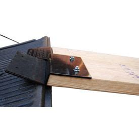 Building a truck ramp to get a lawn tractor, motorcycle, atv, or anything else into the bed of a pickup truck. loading ramp diy - Cerca con Google | Loading ramps, Cargo ...