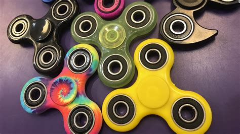 ¿qué Son Los Fidget Spinners Y Por Qué Están De Moda Cnn