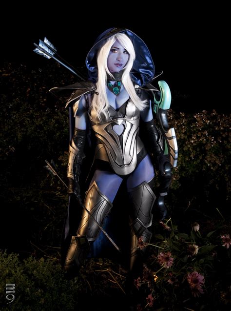 Find all drow ranger stats and find build guides to help you play dota 2. Beru812: Dota 2 Cosplay Drow Ranger (Traxex)