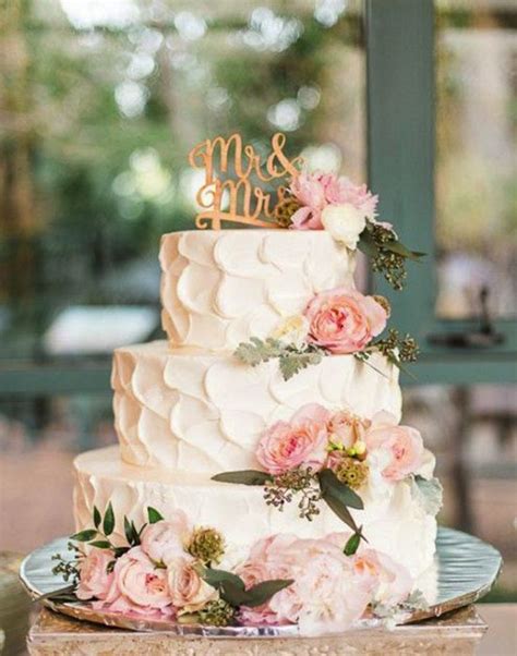 Ombre buttercream wedding cake by the busy spatula. Wedding Color Theme Inspiration: Blush Palette - crazyforus