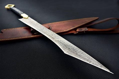 Remarkable Hand Forged Sword Longsword 26 Damascus Etsy